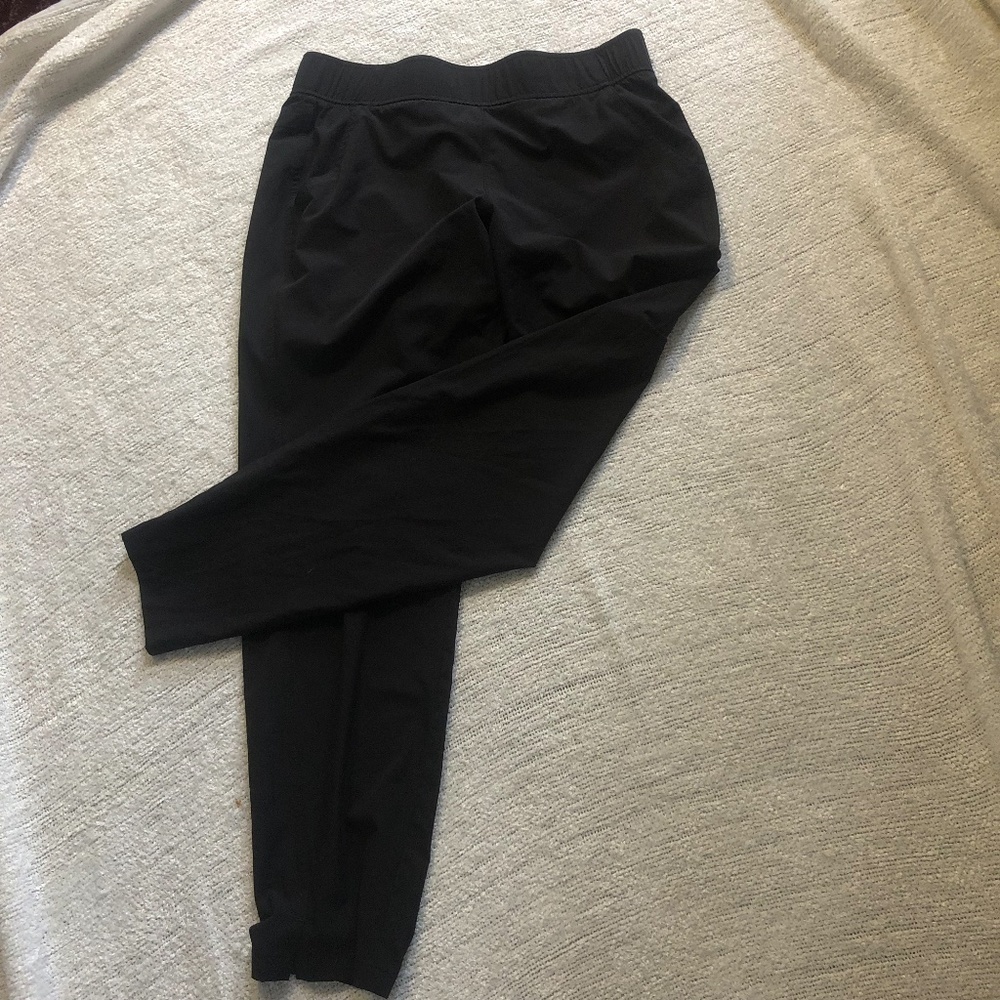 Eddie Bauer black size small woman’s polyester pants. Elastic waist , pockets